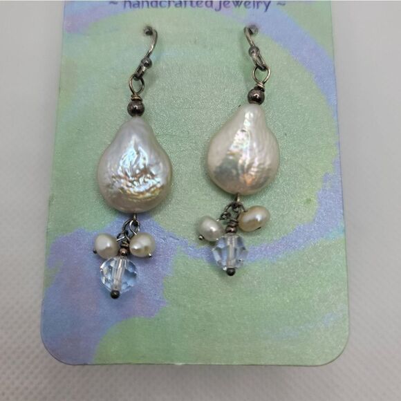 HANDMADE Fresh Water Pearl Earrings - Picture 4 of 4